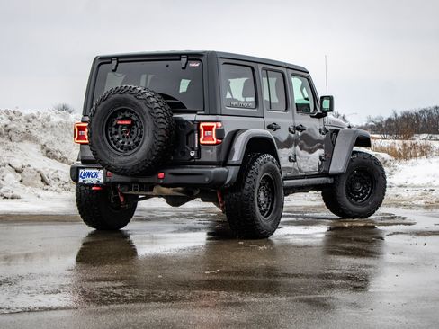 Used 2018 Jeep Wrangler Unlimited Rubicon image 17