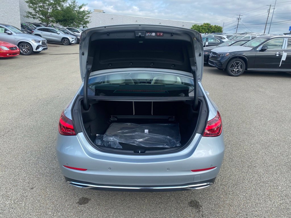Used 2026 Mercedes-Benz C 300 4MATIC Sedan image 23