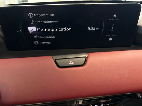 Certified 2025 MAZDA CX-70 Plug-In Hybrid w/ Premium Plus AWD/4WD image 16