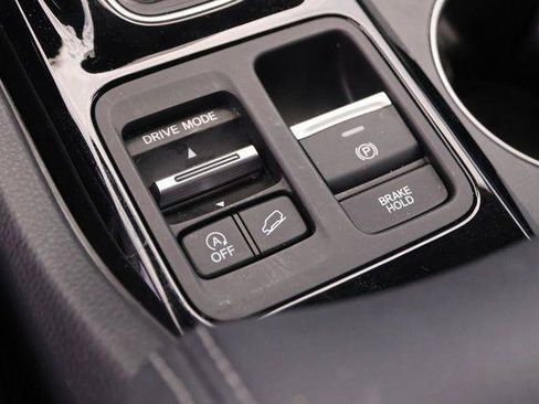 Used 2025 Honda Pilot EX-L image 21