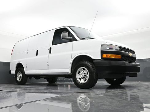 Used 2023 Chevrolet Express 2500 Work Van image 26