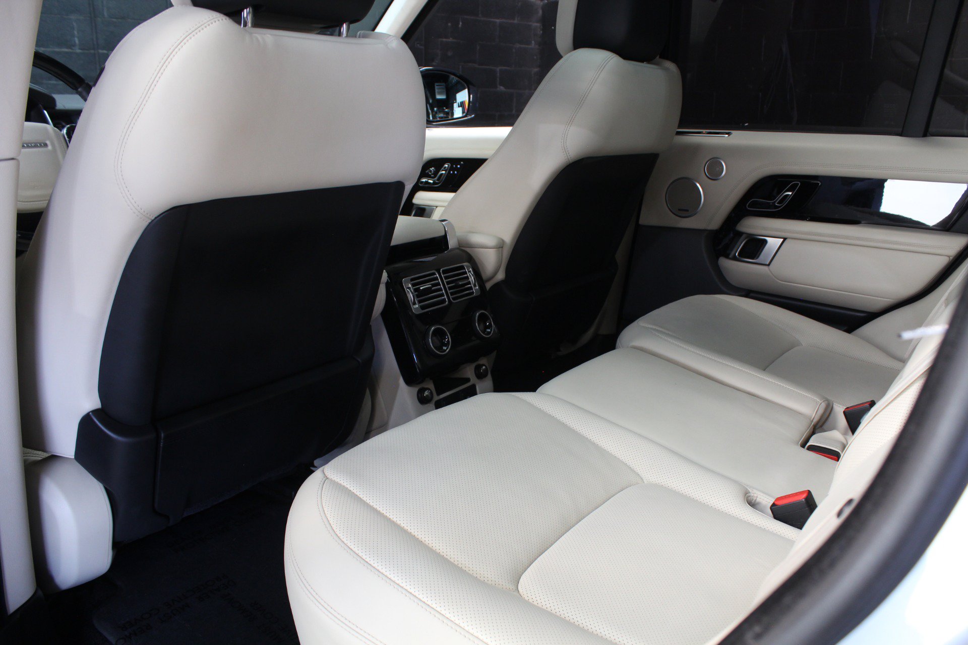 Used 2021 Land Rover Range Rover P525 Westminster Edition AWD/4WD image 43