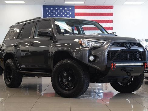 Used 2015 Toyota 4Runner Trail AWD/4WD image 1