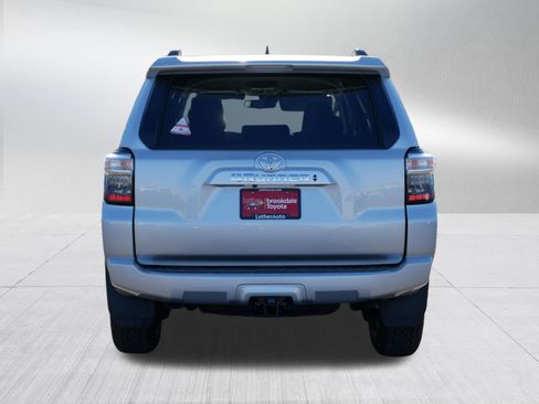 Certified 2024 Toyota 4Runner SR5 AWD/4WD image 6
