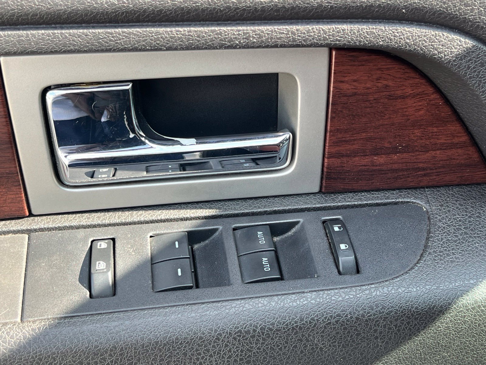 Used 2013 Ford F150 King Ranch w/ King Ranch Luxury Pkg RWD image 25