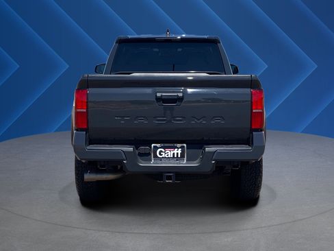 Used 2024 Toyota Tacoma PreRunner RWD image 4