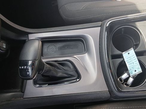 Used 2022 Dodge Charger SXT w/ Blacktop Package image 18