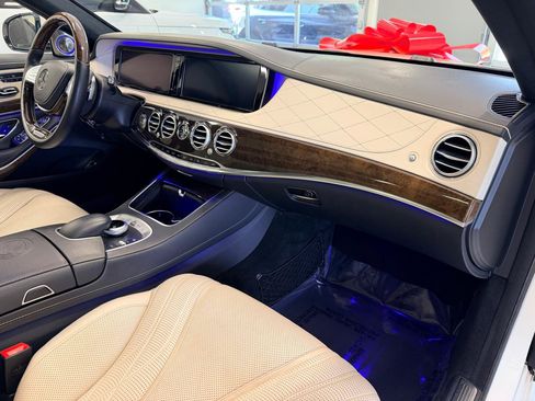 Used 2014 Mercedes-Benz S 63 AMG 4MATIC Sedan image 32