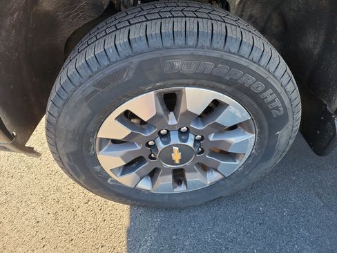 Used 2024 Chevrolet Silverado 2500 Custom w/ Custom Value Package image 36