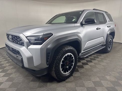Used 2025 Toyota 4Runner TRD Off-Road image 8