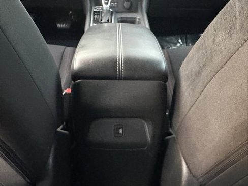 Certified 2023 Nissan Sentra SV image 27