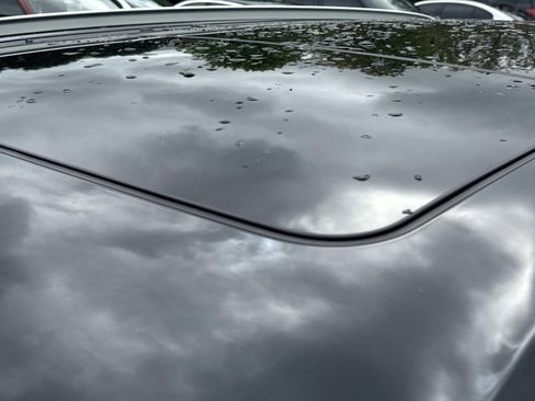 Certified 2024 BMW X5 xDrive50e w/ Premium Package AWD/4WD image 11