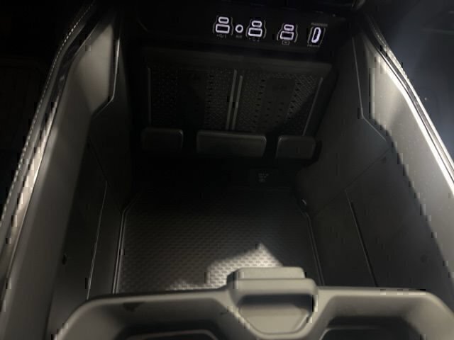 New 2026 RAM 1500 Limited AWD/4WD image 21