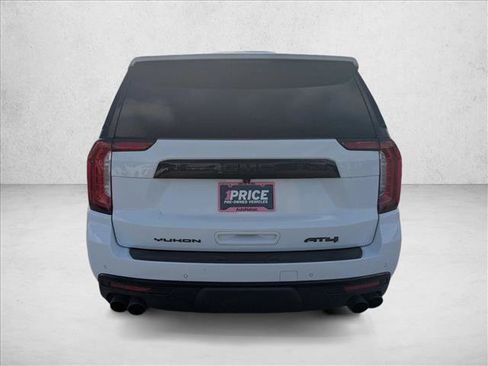 Used 2023 GMC Yukon XL AT4 w/ Technology Package AWD/4WD image 6