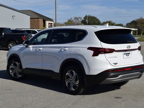 Used 2023 Hyundai Santa Fe SE image 8