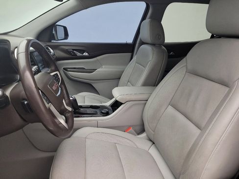 Used 2019 GMC Acadia SLT FWD image 17