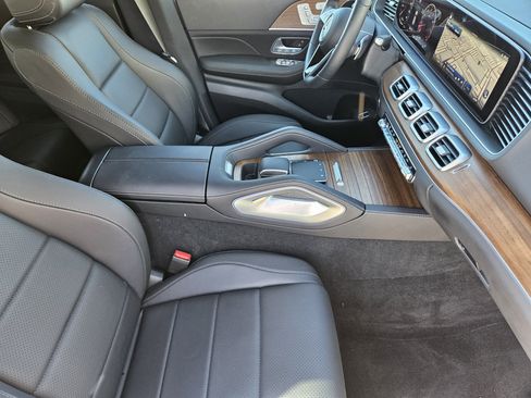Certified 2025 Mercedes-Benz GLE 350 4MATIC image 15
