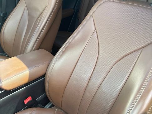 Used 2022 Lincoln Nautilus Reserve w/ Luxury Package AWD/4WD image 7