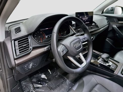 Used 2023 Audi Q5 2.0T Premium w/ Convenience Package AWD/4WD image 11