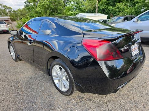 Used 2011 Nissan Altima 2.5 S w/ Convenience Pkg FWD image 11
