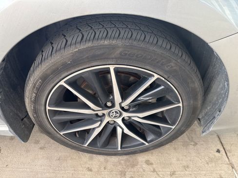 Used 2021 Toyota Camry SE w/ Convenience Package image 21