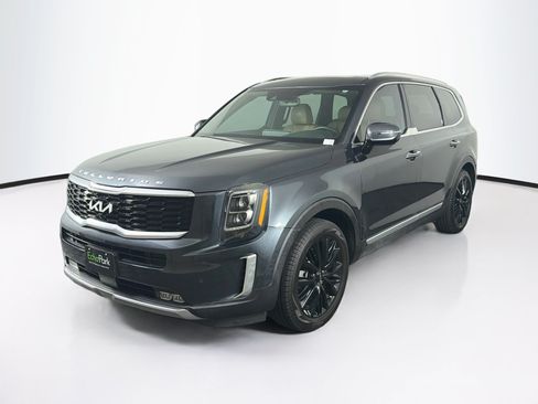 Used 2022 Kia Telluride SX w/ Towing Package FWD image 3
