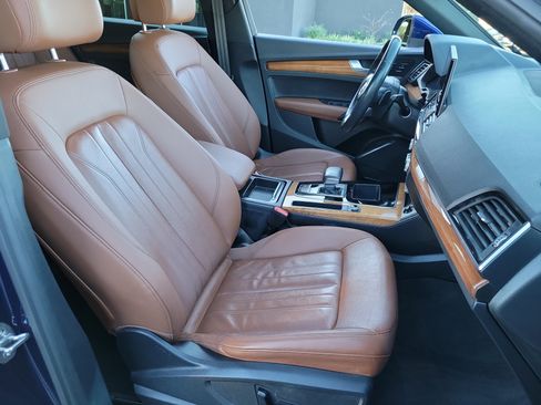 Used 2022 Audi Q5 2.0T Premium image 21