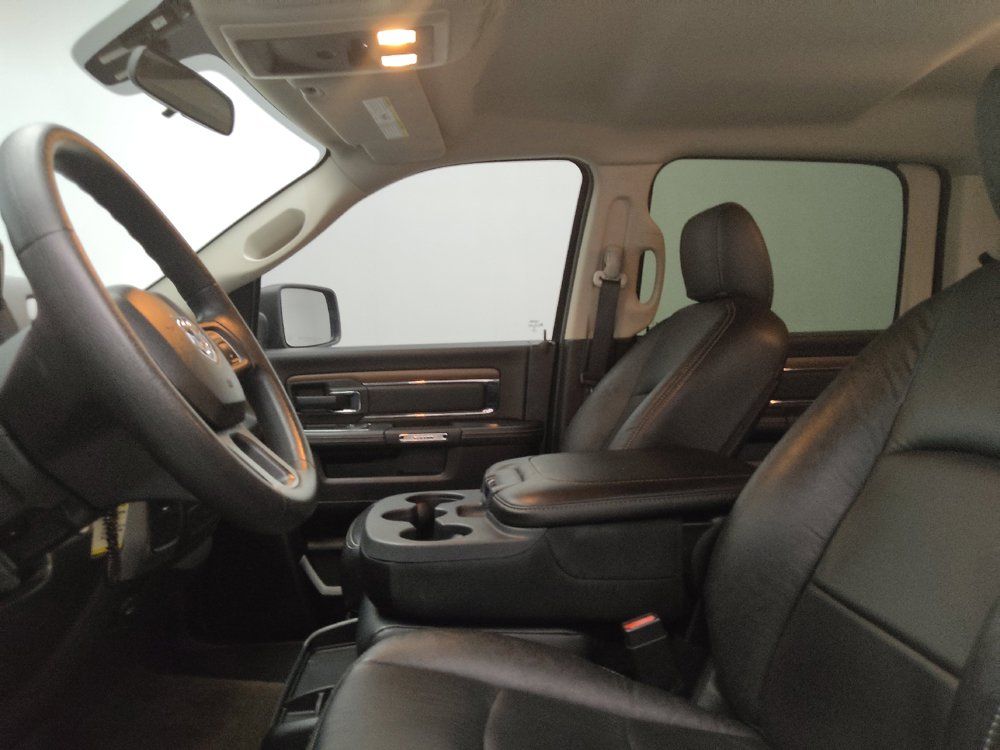 Used 2017 RAM 1500 Express w/ Black Ram 1500 Express Group RWD image 17