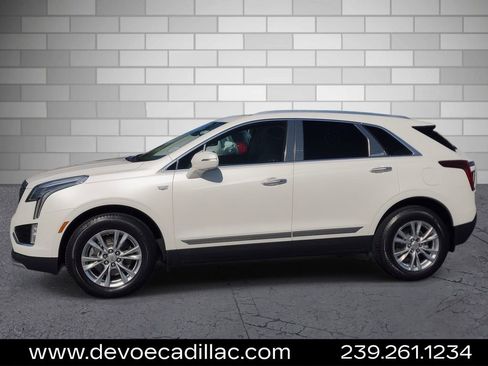 Used 2020 Cadillac XT5 Premium Luxury FWD image 1