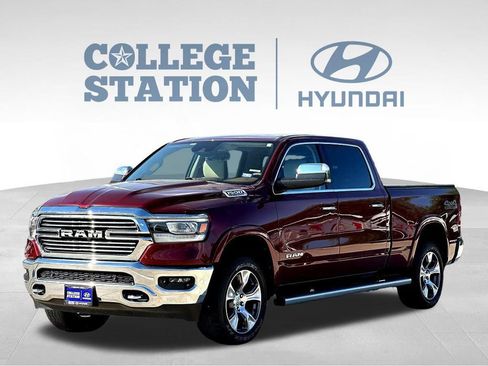 Used 2022 RAM 1500 Laramie AWD/4WD image 6