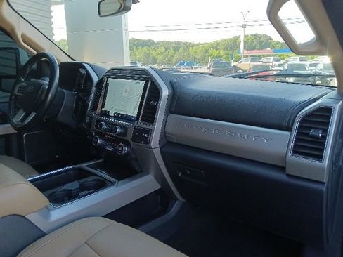 Certified 2022 Ford F350 Lariat w/ Lariat Ultimate Package AWD/4WD image 37