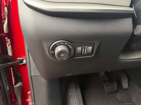 New 2026 Jeep Compass Limited image 26