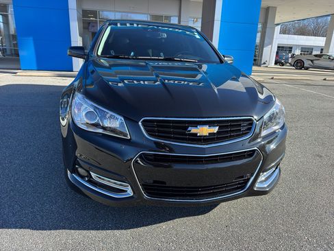 Used 2015 Chevrolet SS image 2