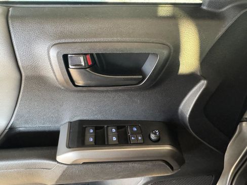 Used 2023 Toyota Tacoma SR5 image 22