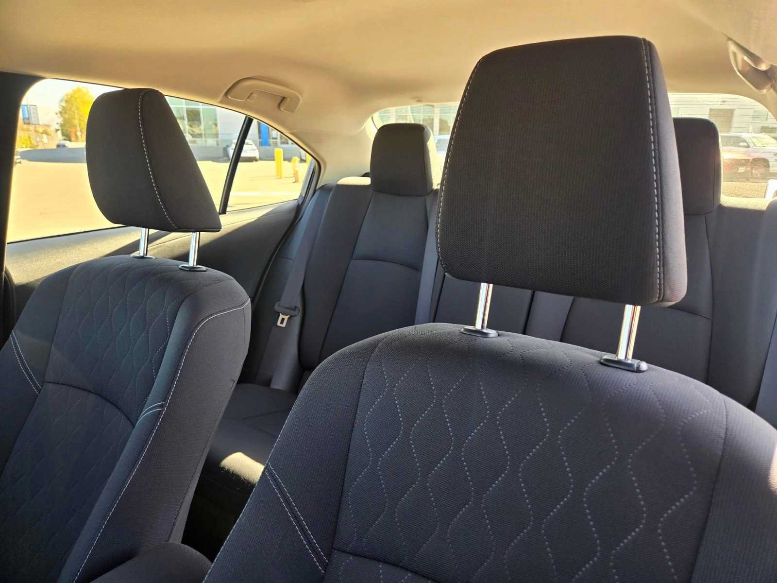 Used 2023 Toyota Corolla LE w/ Carpet Mat Package (TMS) FWD image 14