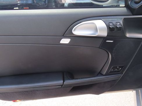 Used 2006 Porsche Cayman S RWD image 12
