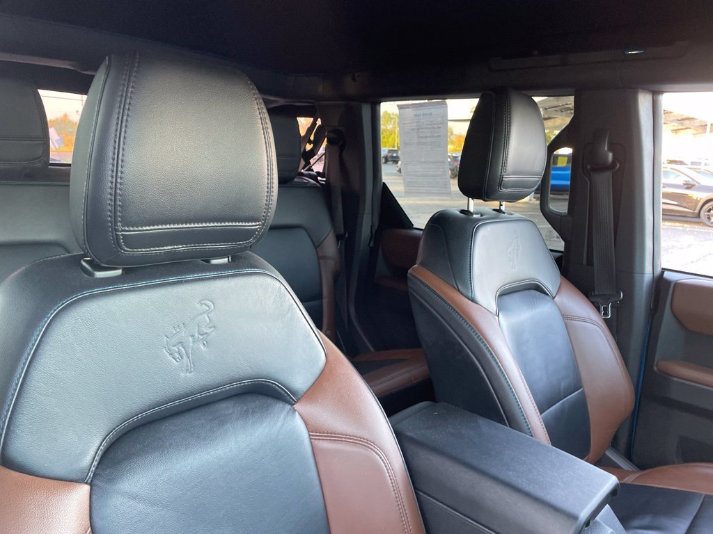 Used 2023 Ford Bronco Outer Banks w/ Sasquatch Package AWD/4WD image 13