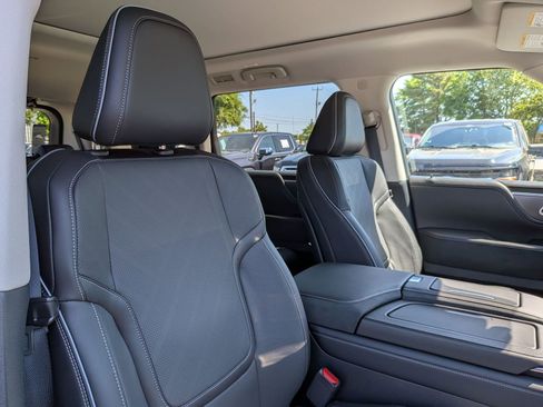New 2026 INFINITI QX80 Luxe AWD/4WD image 38