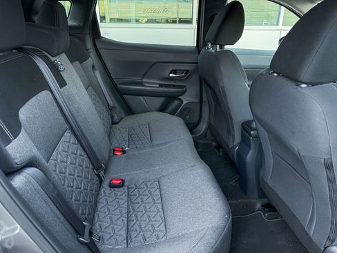 Certified 2025 Nissan Kicks SV image 23