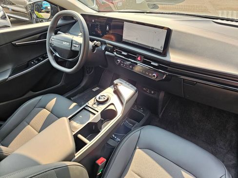 New 2026 Kia EV6 Light AWD/4WD image 28