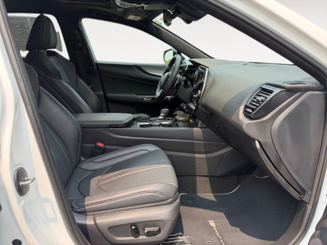 Used 2024 Lexus NX 350 F Sport AWD/4WD image 14