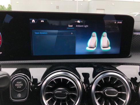 New 2025 Mercedes-Benz CLA 250 4MATIC image 22