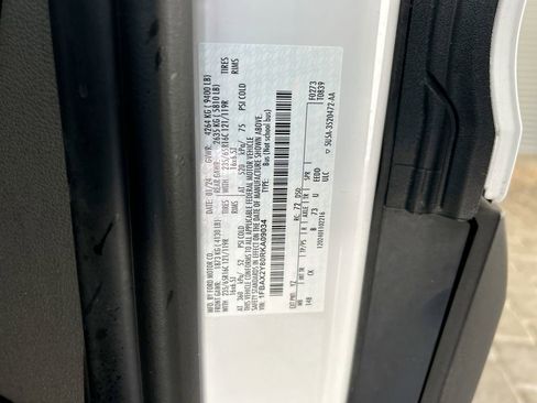 Used 2024 Ford Transit 350 XLT RWD image 39