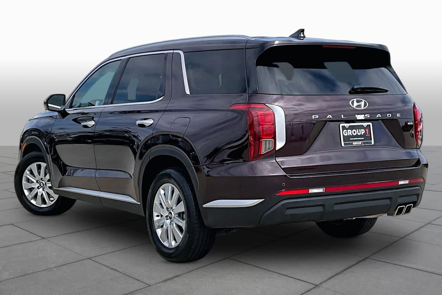 Used 2025 Hyundai Palisade SEL AWD/4WD image 12