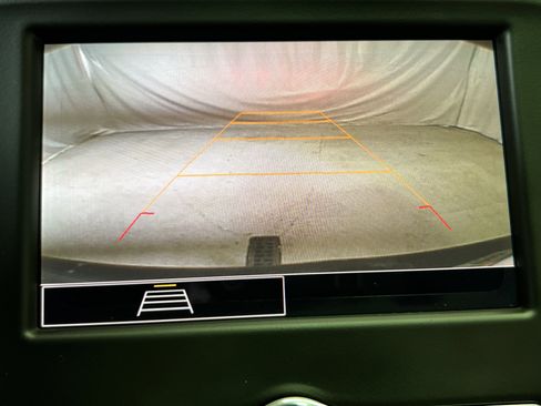 Used 2023 Chevrolet Equinox LT image 20