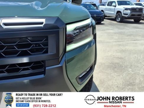 New 2026 Nissan Frontier PRO-4X w/ Tow Package AWD/4WD image 13