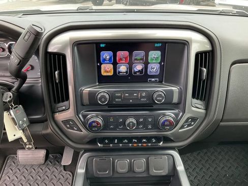 Used 2018 Chevrolet Silverado 1500 LTZ Z71 w/ LTZ Plus Package AWD/4WD image 14