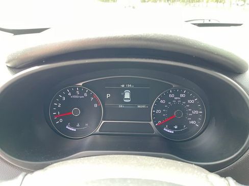Used 2019 Kia Soul ! FWD image 33