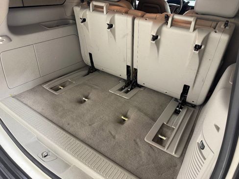 Used 2010 GMC Yukon SLT image 76