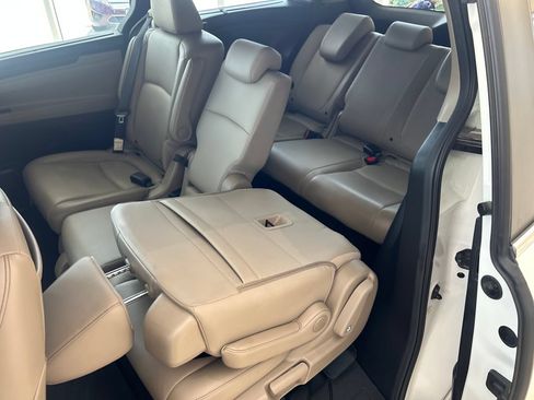 Used 2021 Honda Odyssey Touring image 25